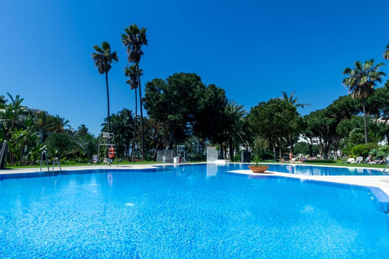 Marbella Banus Suites - Bird Of Paradise Playas Del Duque Banus Suite Apartment Zewnętrze zdjęcie