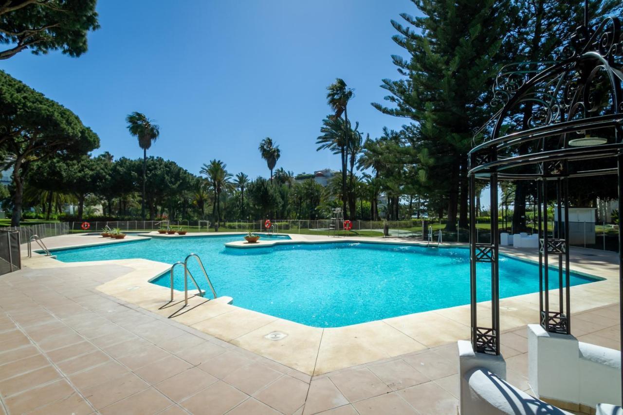 Marbella Banus Suites - Bird Of Paradise Playas Del Duque Banus Suite Apartment Zewnętrze zdjęcie